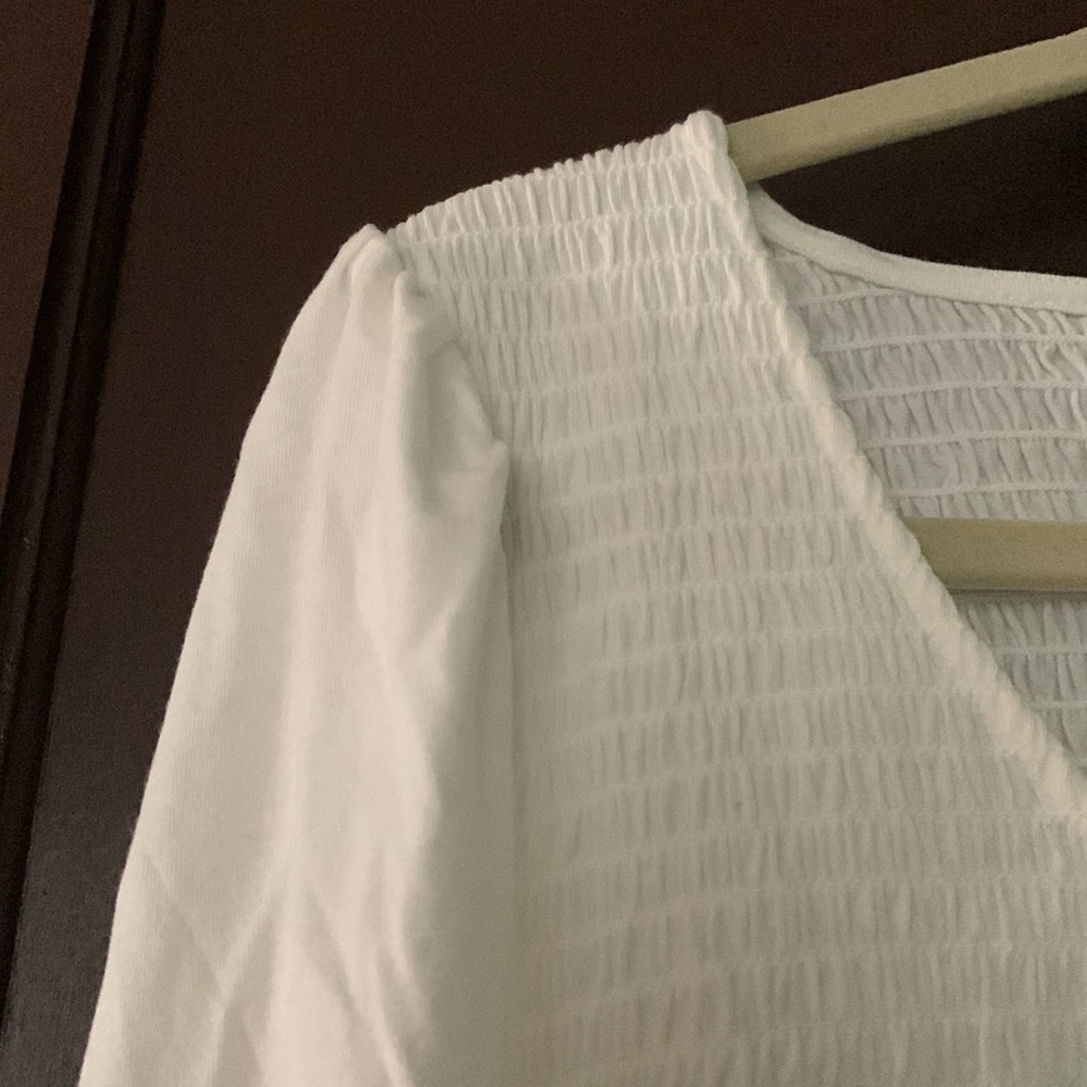 NWT Ruched Button Up Top - Picture 3 of 6